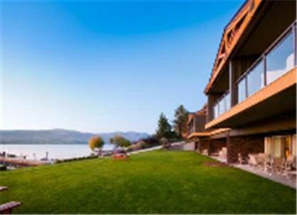 Casa Loma Lakeshore Resort West Kelowna Exterior photo